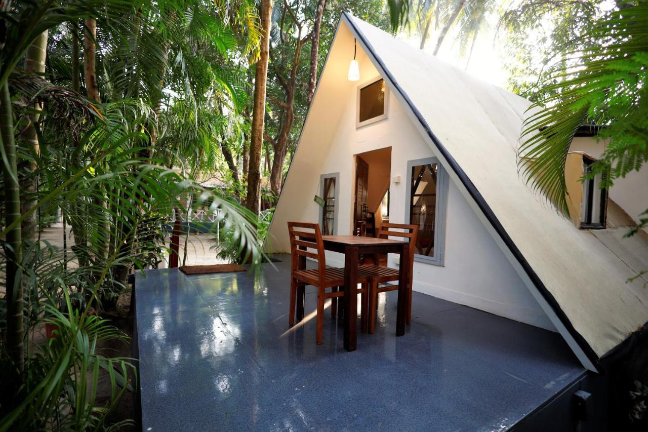 Temple Garden Seaside Cottages Palolem Exterior foto